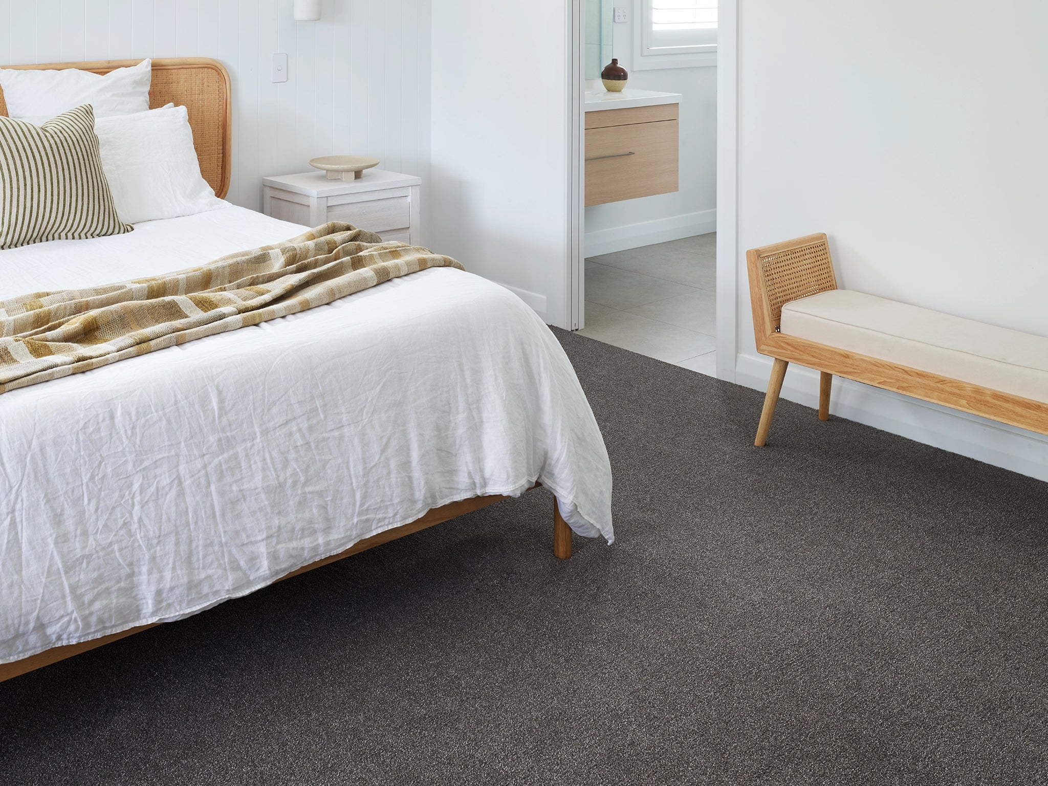 Hudson-Carpet Court