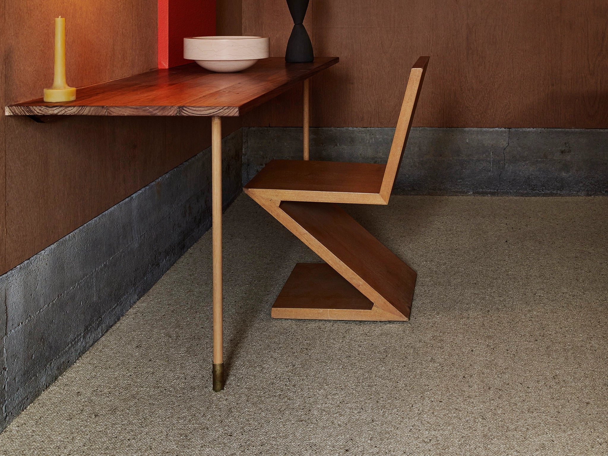 Thorndale-Carpet Court