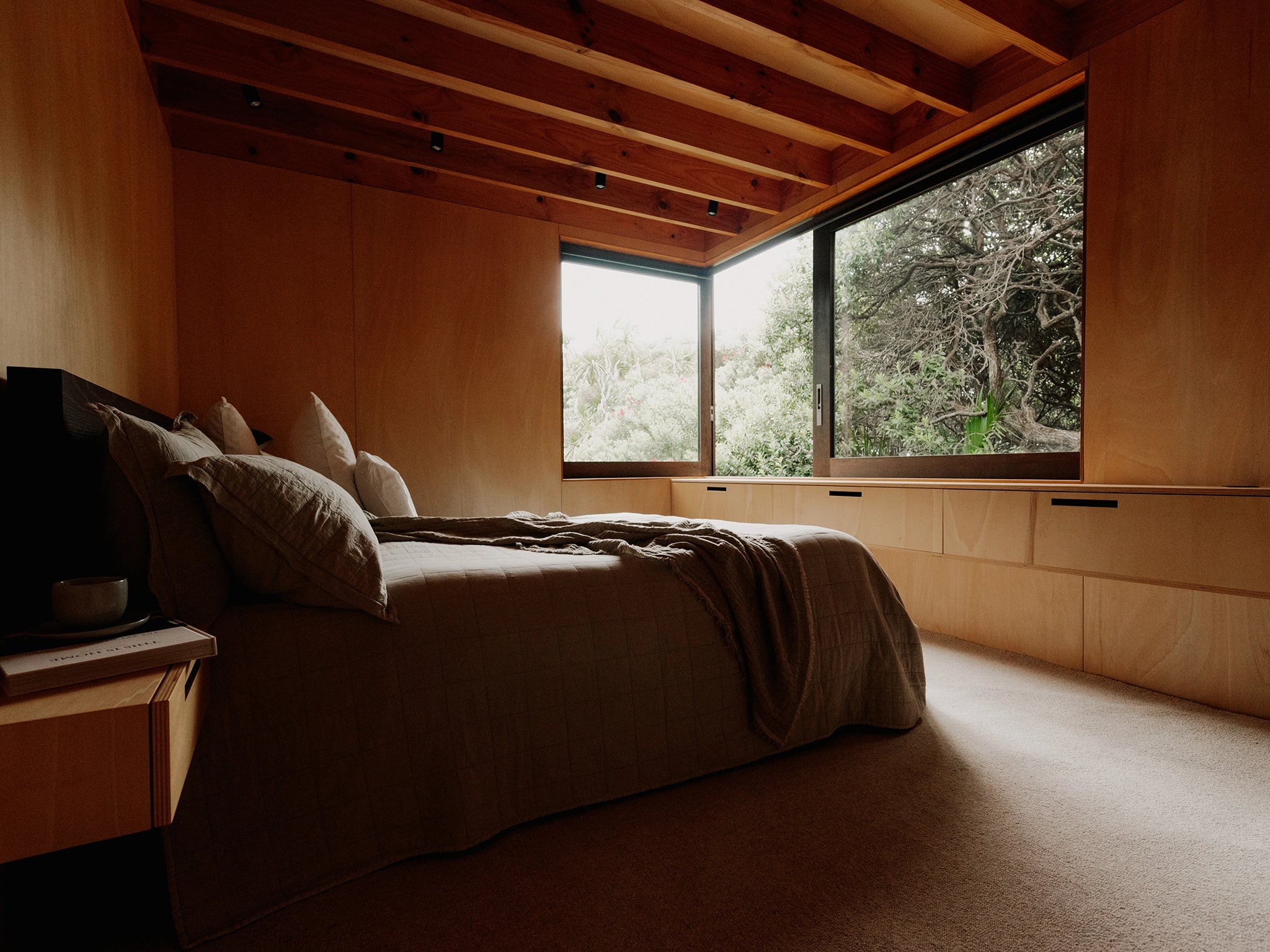 Wainamu-Carpet Court