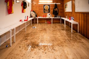 Rhino Hardfloor in Changing Room Dirty